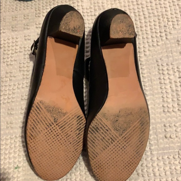 Black dance shoes. - Picture 4 of 5
